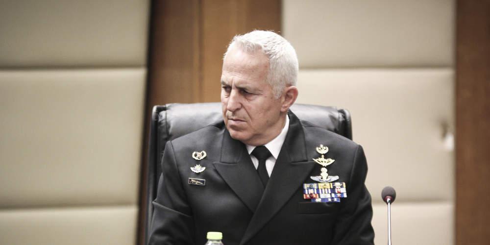 Αποστρατεύτηκε ο ναύαρχος Αποστολάκη για να γίνει υπουργός Εθνικής Άμυνας