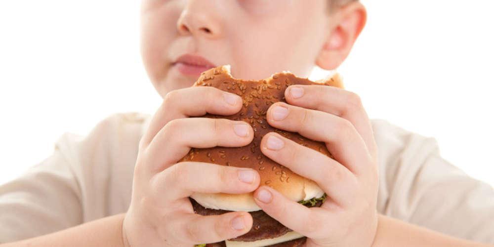 Η κακή διατροφή «σκοτώνει» περισσότερους ανθρώπους από όσους το τσιγάρο και η υπέρταση