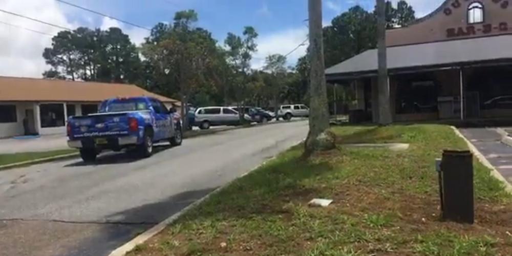 Πυροβολισμοί σε συγκρότημα κατοικιών στη Φλόριντα - Αναφορές για τραυματίες