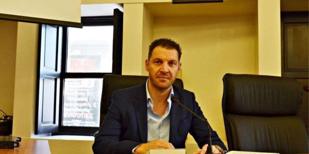 Δήμαρχος Τήνου για σύλληψη μελών του Ρουβίκωνα: Η τρομοκρατία δεν θα περάσει