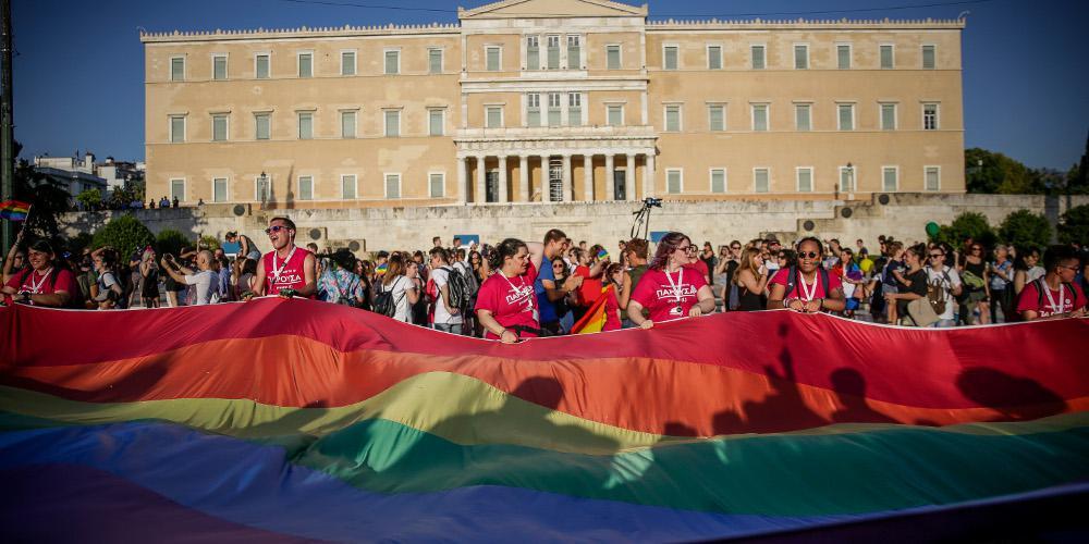 Athens Pride 2018 στην πλατεία Συντάγματος: #ΠΑΡΟΥΣΑ το κεντρικό σύνθημα