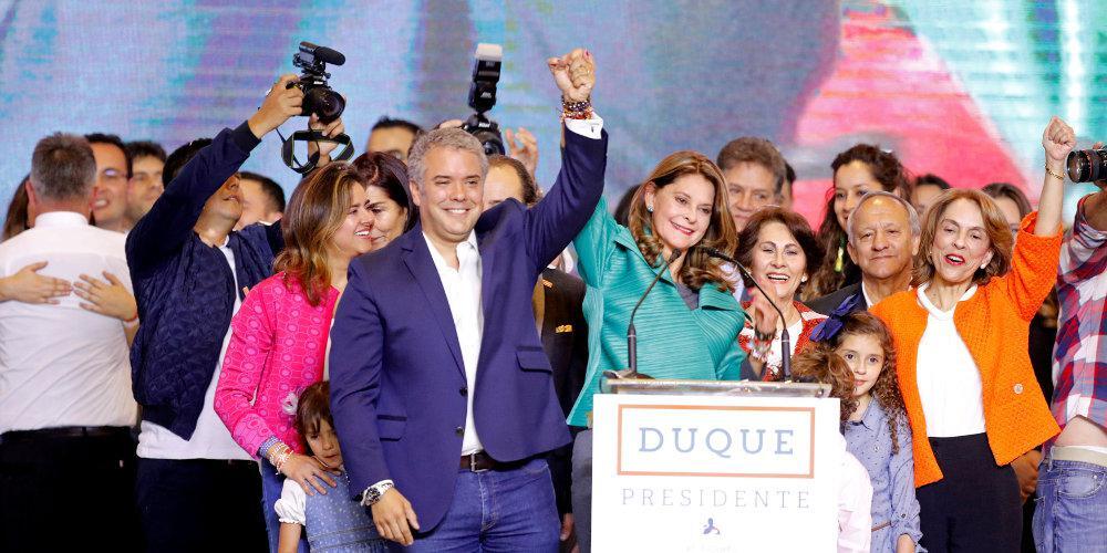 Νέος πρόεδρος στην Κολομβία, ο υποψήφιος της σκληρής Δεξιάς, Ιβάν Ντούκε