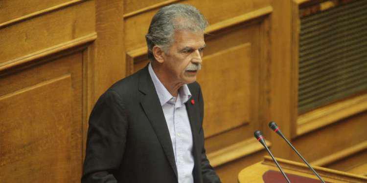 Δανέλλης στη Βουλή: Δίνω ψήφο εμπιστοσύνης στην κυβέρνηση για το «Μακεδονικό»
