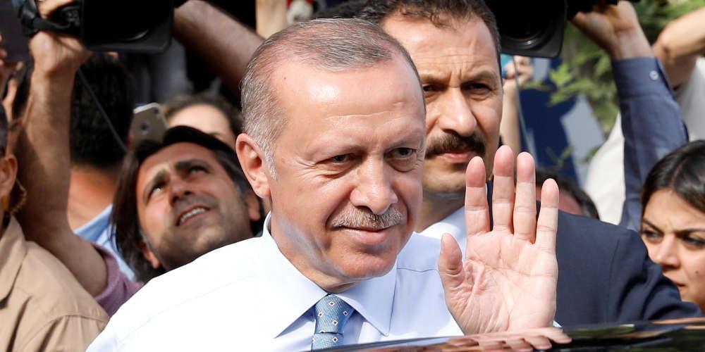 Ράλι κάνει η τουρκική λίρα μετά τη νίκη Ερντογάν