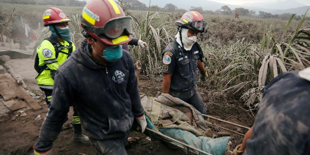 Στους 38 οι νεκροί από την έκρηξη του ηφαιστείου Φουέγκο στην Γουατεμάλα [εικόνες]
