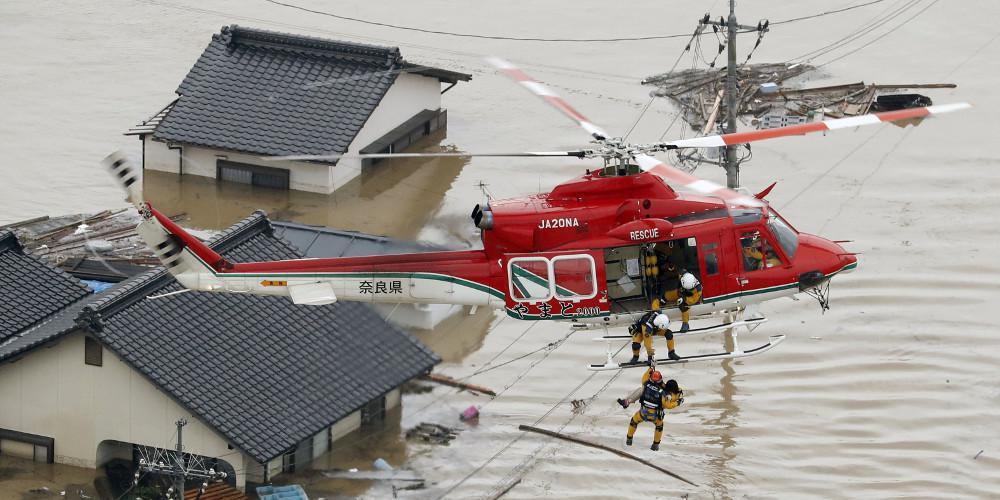 Φονικές πλημμύρες στην Ιαπωνία: Τουλάχιστον 49 νεκροί [βίντεο]