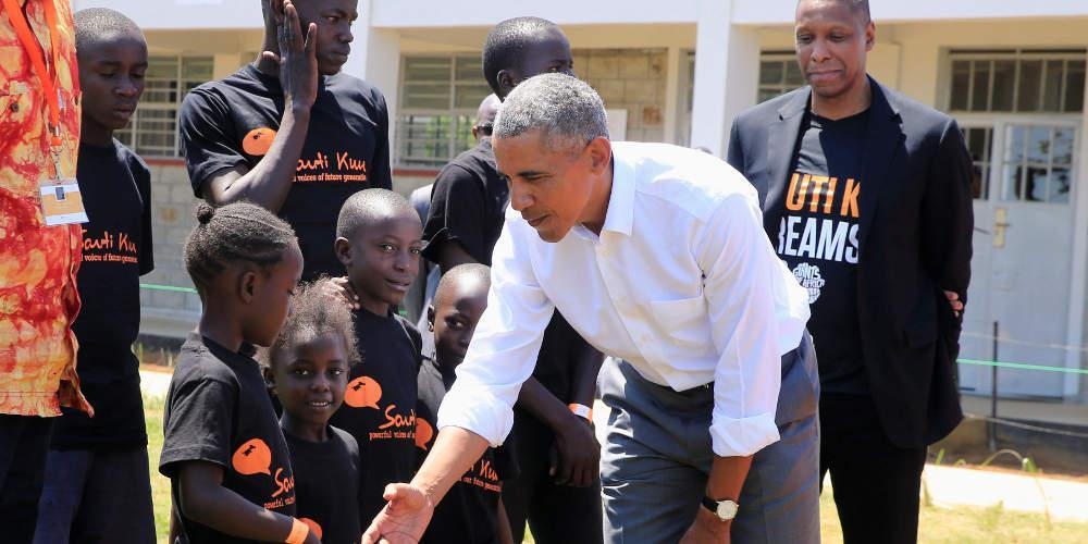 Ο Μπάρακ Ομπάμα επισκέφθηκε κέντρο αθλητικής κατάρτισης παιδιών στην Κένυα [εικόνες]