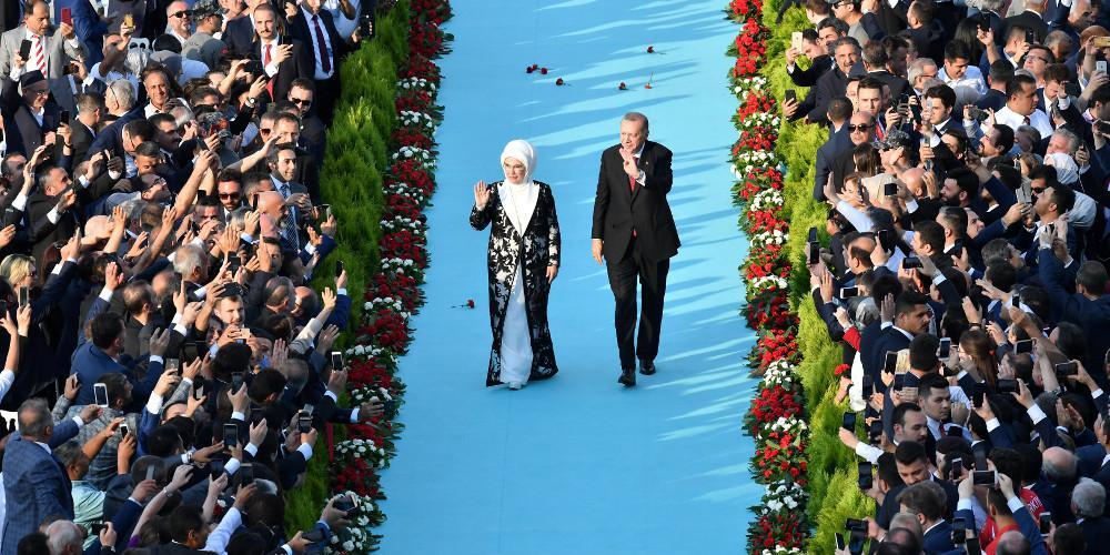 Αυτή είναι η νέα κυβέρνηση του Ερντογάν στην Τουρκία - Μέσα και ο γαμπρός του
