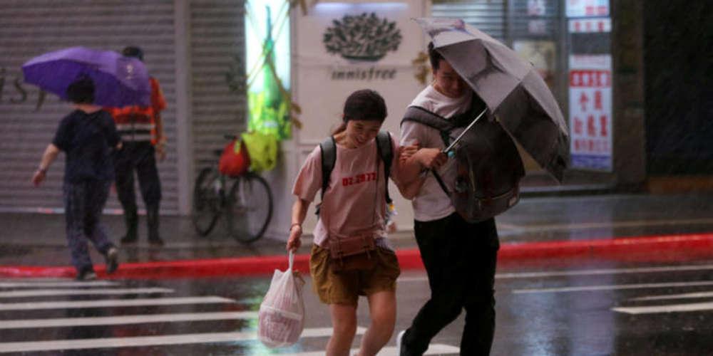 Ξεσπίτωσε χιλιάδες ανθρώπους ο τυφώνας «Μαρία» που σαρώνει την Ταϊβάν [βίντεο]