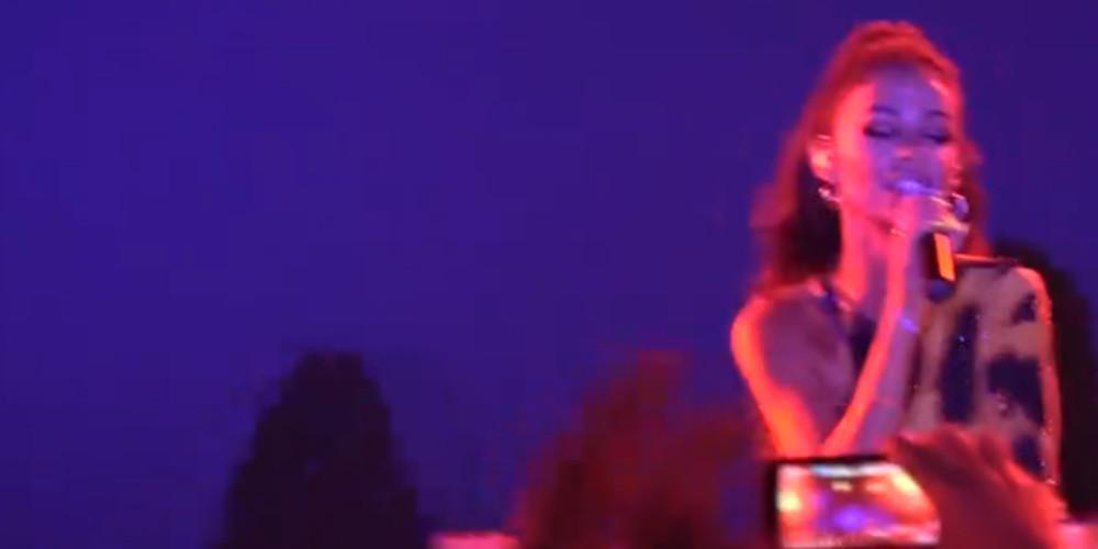 «Σάρωσε» η Ελένη Φουρέιρα: Τραγούδησε σε γκέι φεστιβάλ στη Μύκονο [βίντεο]