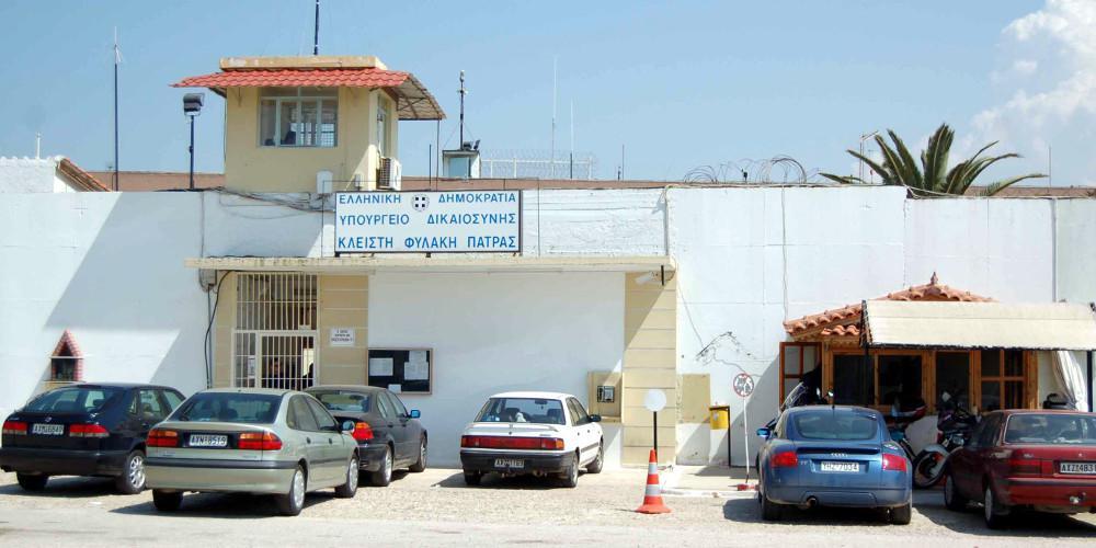 Περίεργη υπόθεση: «Πείραξαν»τα φυσίγγια στις φυλακές Αγίου Στεφάνου Πάτρας