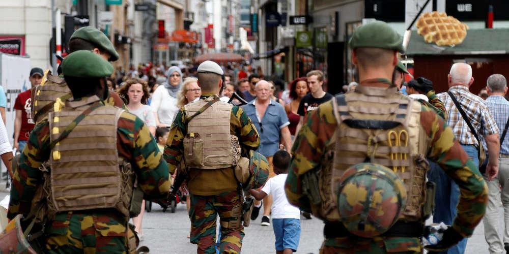 Πανικός στο κέντρο των Βρυξελλών - Δύο τραυματίες από πυροβολισμούς