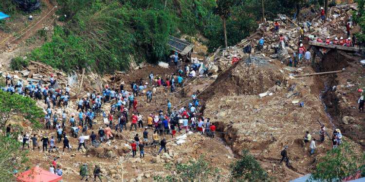 Τραγωδία στις Φιλιππίνες: 22 νεκροί από κατολίσθηση στο νησί Σεμπού