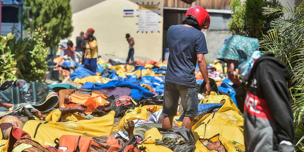 844 νεκροί από τσουνάμι και σεισμό στην Ινδονησία – Τεράστιες παραλείψεις οδήγησαν στην τραγωδία