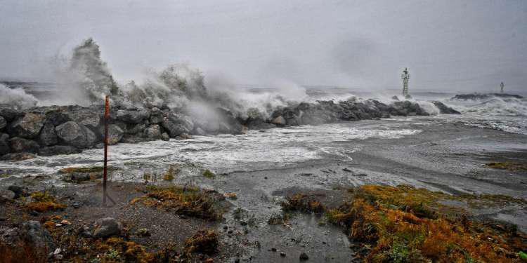 Καιρός: Διαδοχικά κύματα κακοκαιρίας θα «σαρώσουν» τη χώρα - Πώς θα εξελιχθούν τα φαινόμενα [χάρτες]