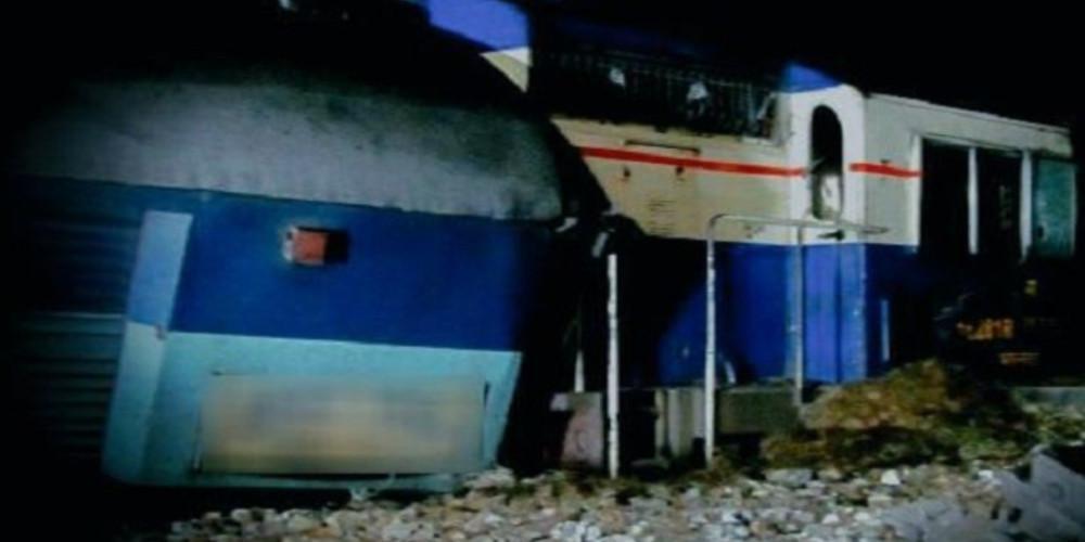 Τρένο έπεσε πάνω σε πλήθος στην Ινδία - Τουλάχιστον 30 νεκροί