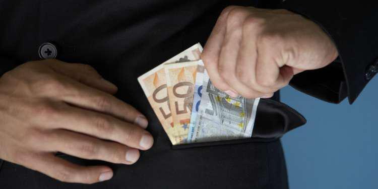 Ηράκλειο: Θύμα απάτης έπεσε 59χρονος - Του αφαίρεσαν 8.500 ευρώ