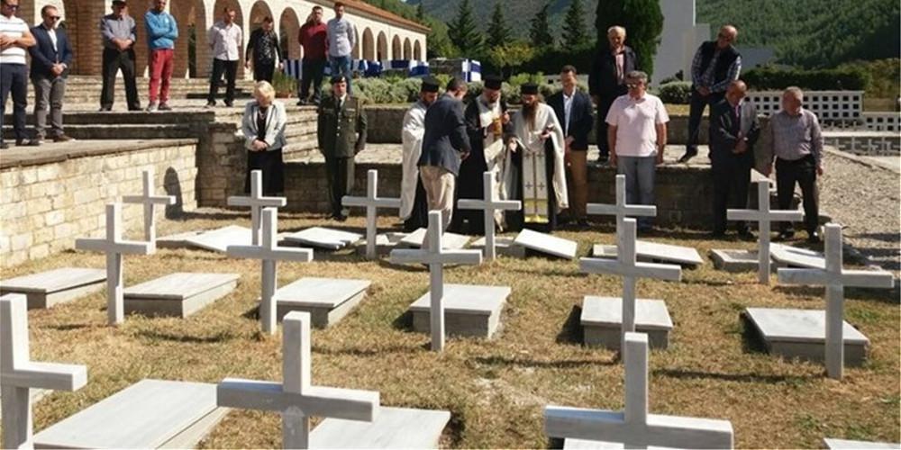 Ενταφιάστηκαν τα οστά Ελλήνων πεσόντων του Ελληνοϊταλικού Πολέμου στην Αλβανία