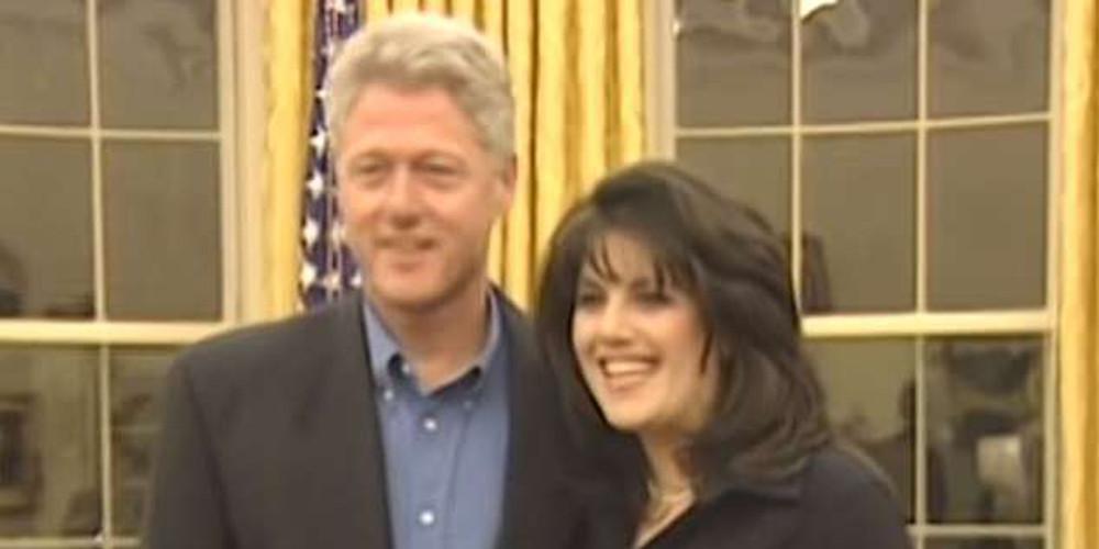 Όταν Μπιλ Κλίντον και Μόνικα Λεβίνσκι είχαν σχέση και πόζαραν μαζί στο οβάλ γραφείο [βίντεο]
