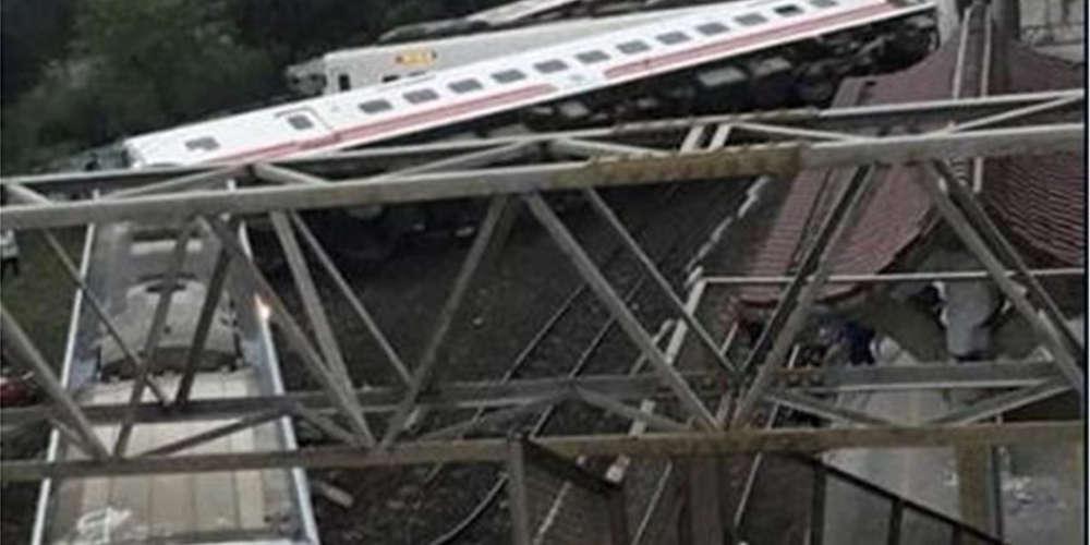Τραγωδία στη Ταϊβάν: τουλάχιστον 22 νεκροί από τον εκτροχιασμό τρένου