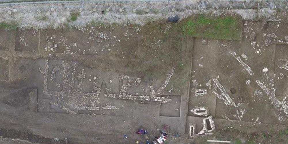 Εντυπωσιακή ανακάλυψη οικισμού της ύστερης εποχής του Χαλκού στα Τρίκαλα [εικόνες]