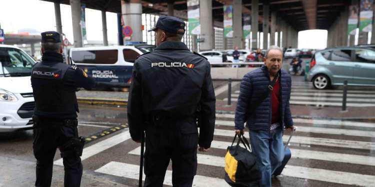 Άνοιξαν οι σταθμοί των τρένων σε Μαδρίτη και Βαρκελώνη – Λάθος οι συναγερμοί για βόμβες