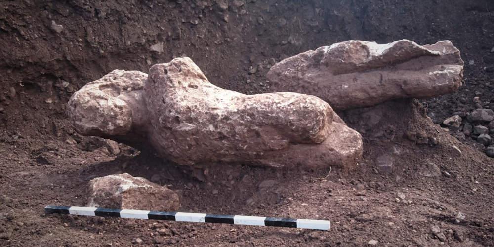 Εντυπωσιακό: Βρέθηκαν αγάλματα κούρων και αρχαίο νεκροταφείο στη Λοκρίδα Φθιώτιδας [εικόνες]