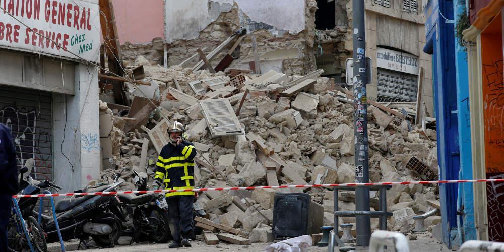 Τραγωδία: Τέσσερις νεκροί από κατάρρευση κτιρίων στη Μασσαλία