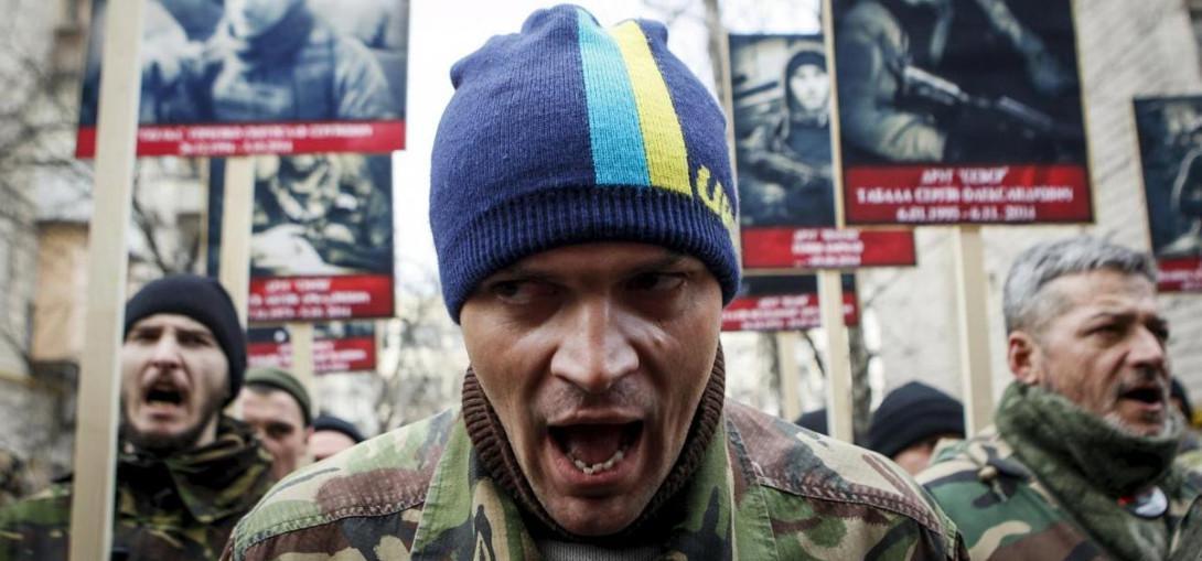 Σβόμποντα: Το εθνικοσοσιαλιστικό κόμμα στην Ουκρανία που εκπαιδεύει τα παιδιά να σκοτώνουν