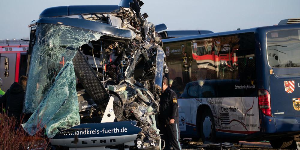 Σαράντα τραυματίες, οι περισσότεροι μαθητές, σε τροχαίο με δύο σχολικά λεωφορεία στην Γερμανία
