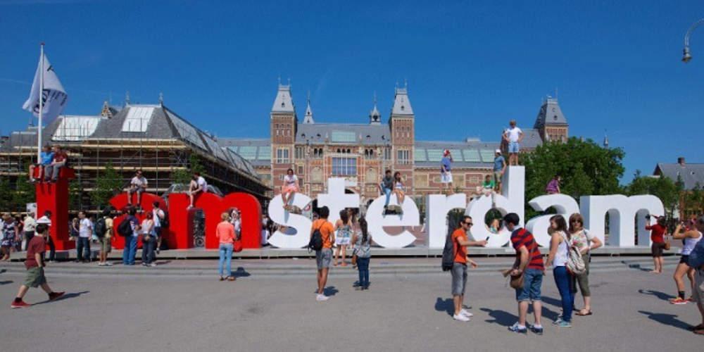 Ξηλώνουν το «I amsterdam» από την ολλανδική πρωτεύουσα