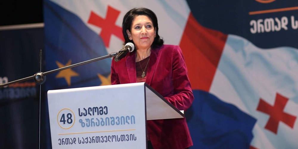 Σαλομέ Ζουραμπισβίλι: Η πρώτη γυναίκα πρόεδρος στη Γεωργία