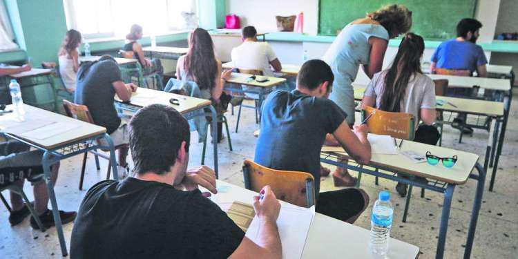 Ανακοινώθηκαν οι προσλήψεις 20.558 αναπληρωτών εκπαιδευτικών από το υπουργείο Παιδείας