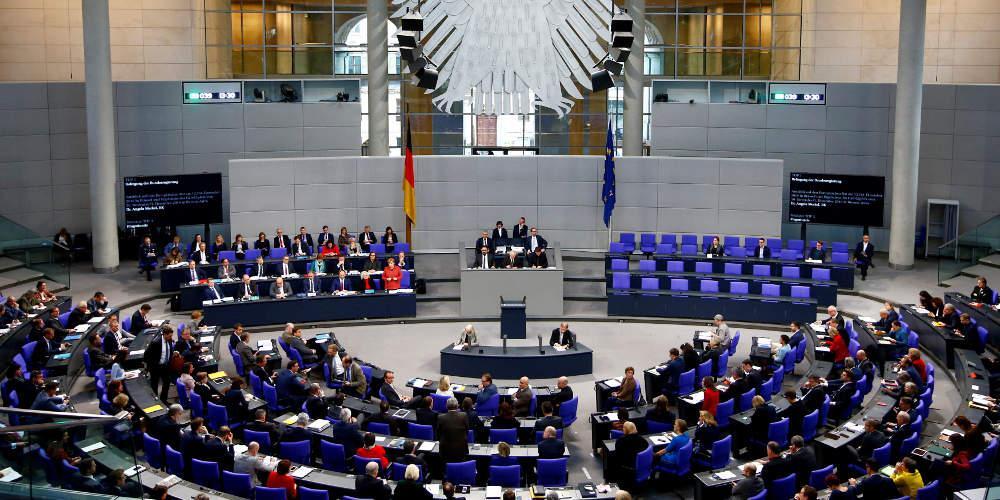 FAZ: Επίθεση στη δημοκρατία η διαρροή προσωπικών δεδομένων Γερμανών βουλευτών από χάκερ