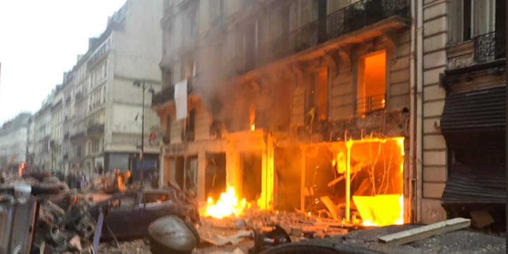 Συναγερμός: Ισχυρή έκρηξη στο κέντρο του Παρισιού [εικόνες]