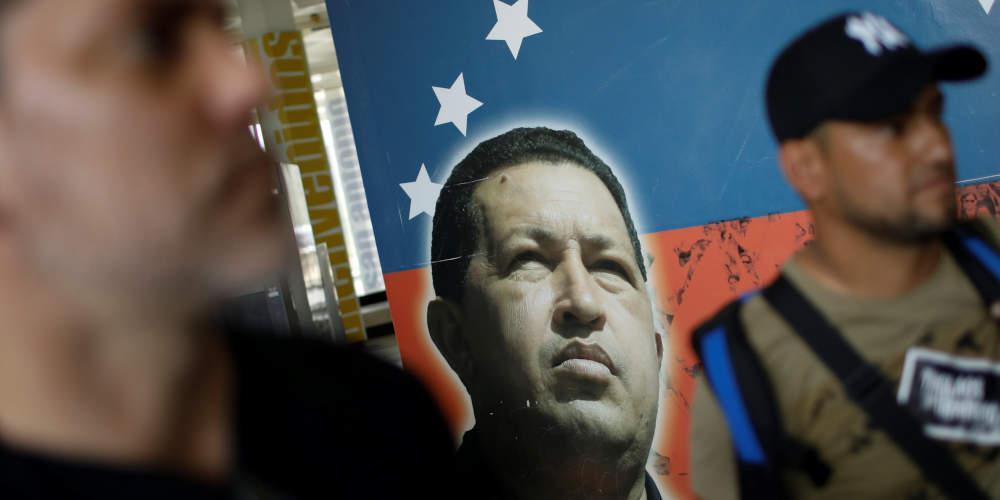 Ούγκο Τσάβεζ: Ο επαναστάτης που άλλαξε τη ΒενεζουέλαΟύγκο Τσάβεζ: Ο επαναστάτης που άλλαξε τη Βενεζουέλα