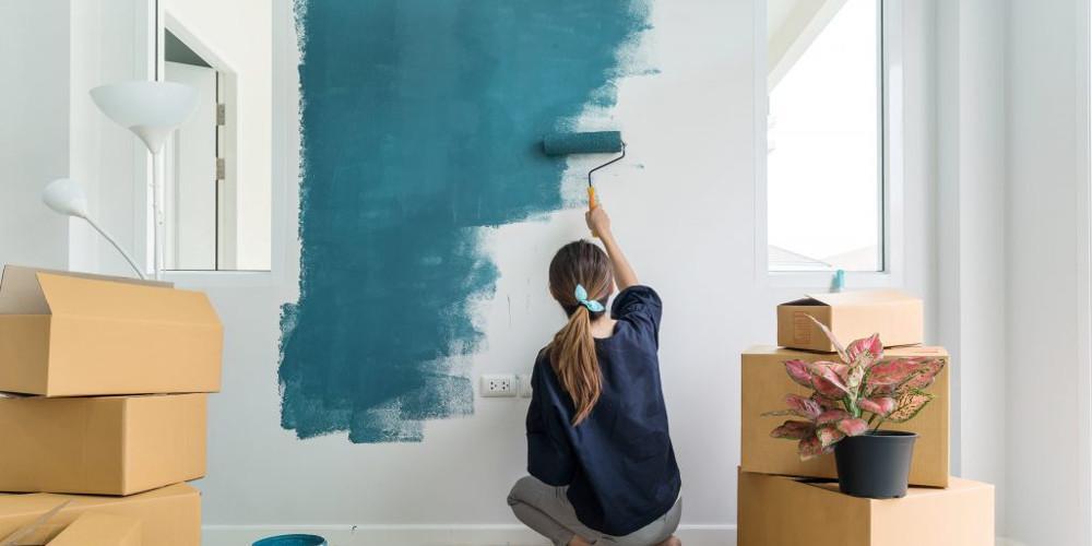 Οδηγίες για να βάψεις έναν τοίχο με υγρασία σε 4 βήματα!