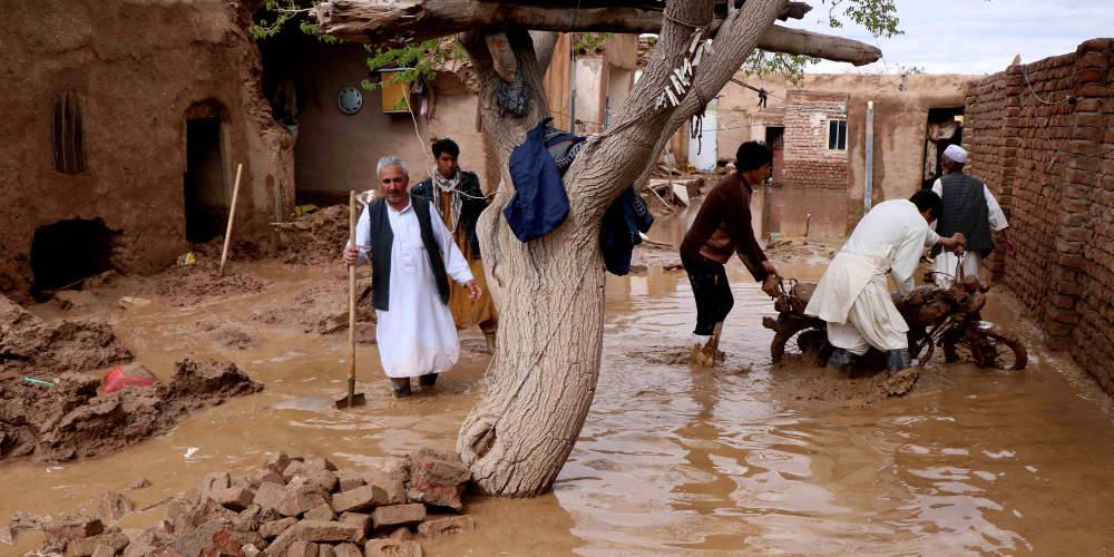 Τραγωδία: Τουλάχιστον 35 νεκροί σε πλημμύρες στο Αφγανιστάν