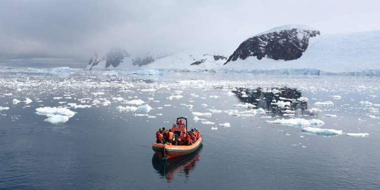 Απίστευτο: Η Ανταρκτική μπορεί να γίνει πράσινη εξαιτίας της κλιματικής αλλαγής