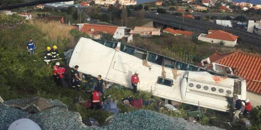 Σοκαριστικό βίντεο από τη στιγμή της πτώσης του λεωφορείου στην Πορτογαλία