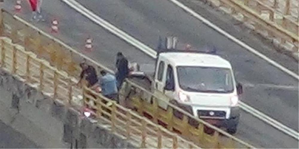 Θρήνος στην Πτολεμαΐδα: Άνδρας βγήκε από ταξί και έπεσε από γέφυρα