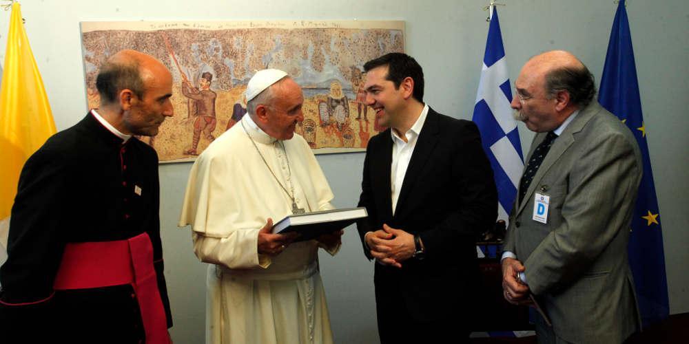 Ο Πάπας Φραγκίσκος αποκαλύπτει τον διάλογό του με τον Αλέξη Τσίπρα