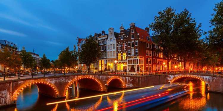 Ολλανδία: «Stop» για νέα ξενοδοχεία στο Αμστερνταμ