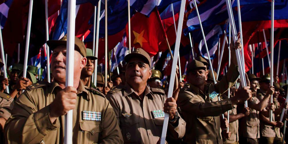 Σκληρή απάντηση Κούβας στις ΗΠΑ: Λένε ψέματα – Δεν έχουμε στρατό στη Βενεζουέλα