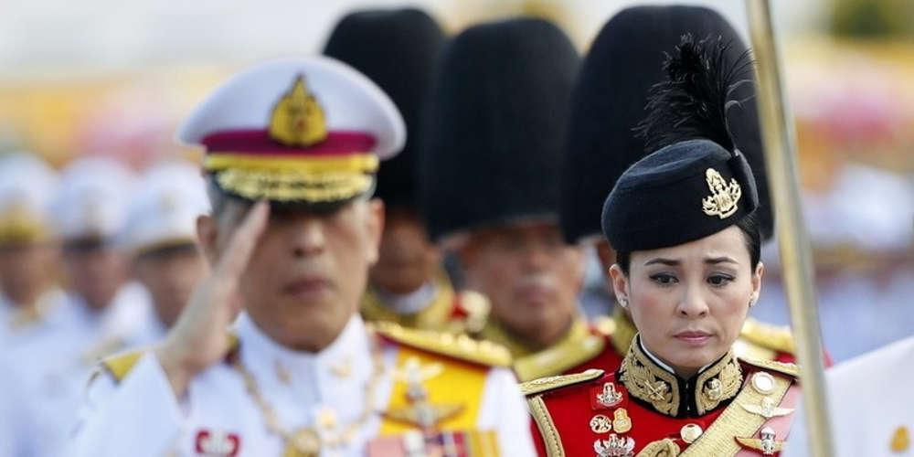 Γάμος «βόμβα» στο παλάτι της Ταϊλάνδης
