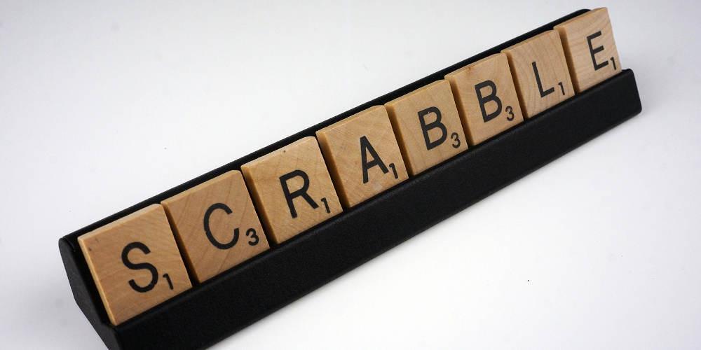 Με Scrabble θα μαθαίνουν ελληνικά στα σχολεία της Ομογένειας