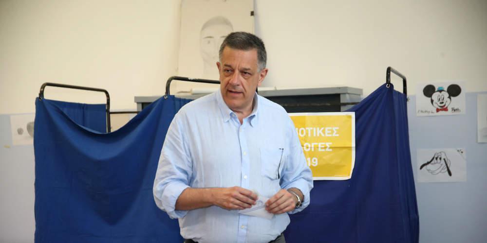Ψήφισε ο διεκδικητής του δήμου Θεσσαλονίκης, Νίκος Ταχιάος