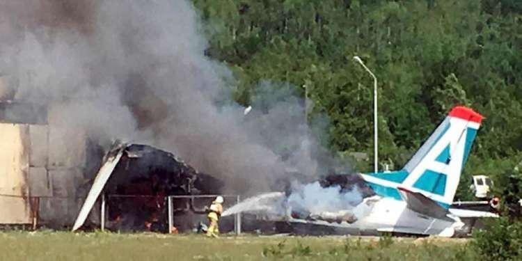Σοκ στο Τέξας: Συντριβή αεροσκάφους με 10 νεκρούς