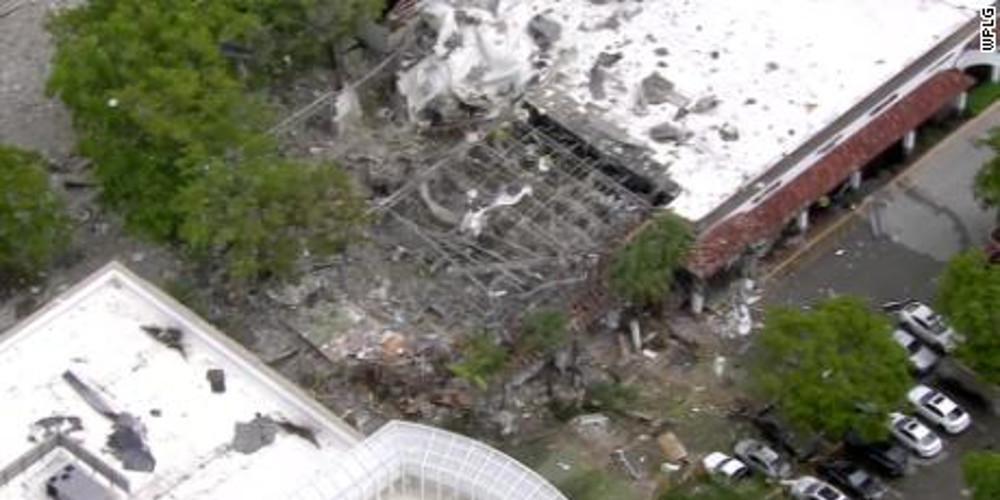 Χάος στη Φλόριντα: Έκρηξη σε εμπορικό κέντρο - Τουλάχιστον 20 τραυματίες [βίντεο]