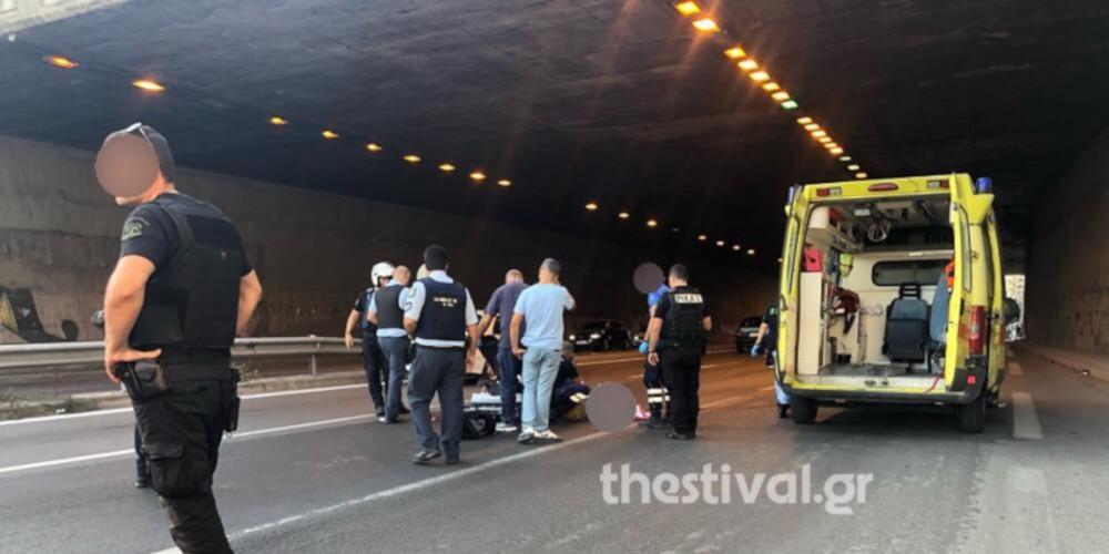 Σοκ στη Θεσσαλονίκη: Πήδηξε από γέφυρα για να αυτοκτονήσει και έπεσε σε μοτοσικλετιστή